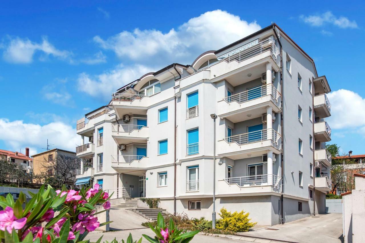 Apartment Lungomare Pula Dış mekan fotoğraf
