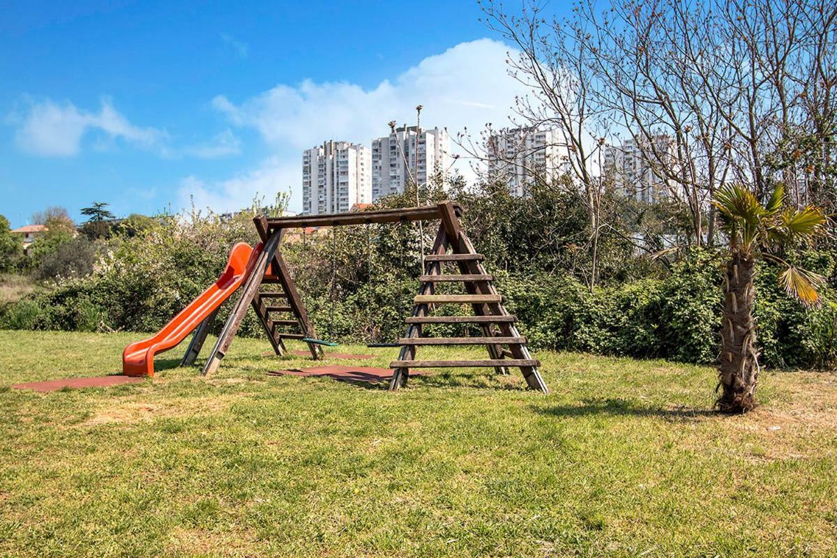 Apartment Lungomare Pula Dış mekan fotoğraf